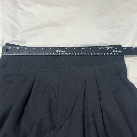 Lattelier high waisted, black cropped baggy pants - Picture 7 of 10